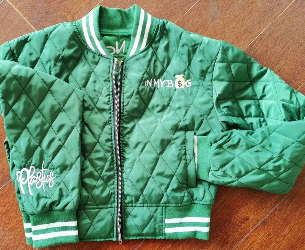 $eein Green : Jacket